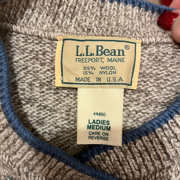 Vintage LL Bean Nordic Fair Isle Sweater Wool Blend Gray Green, size Med - Picture 5 of 5